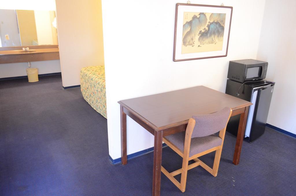 Bear Creek Inn Addicks Chambre photo